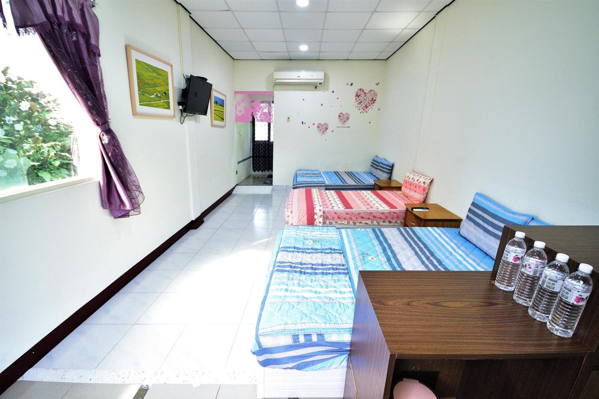 XI Cun Homestay Donghe Exterior photo